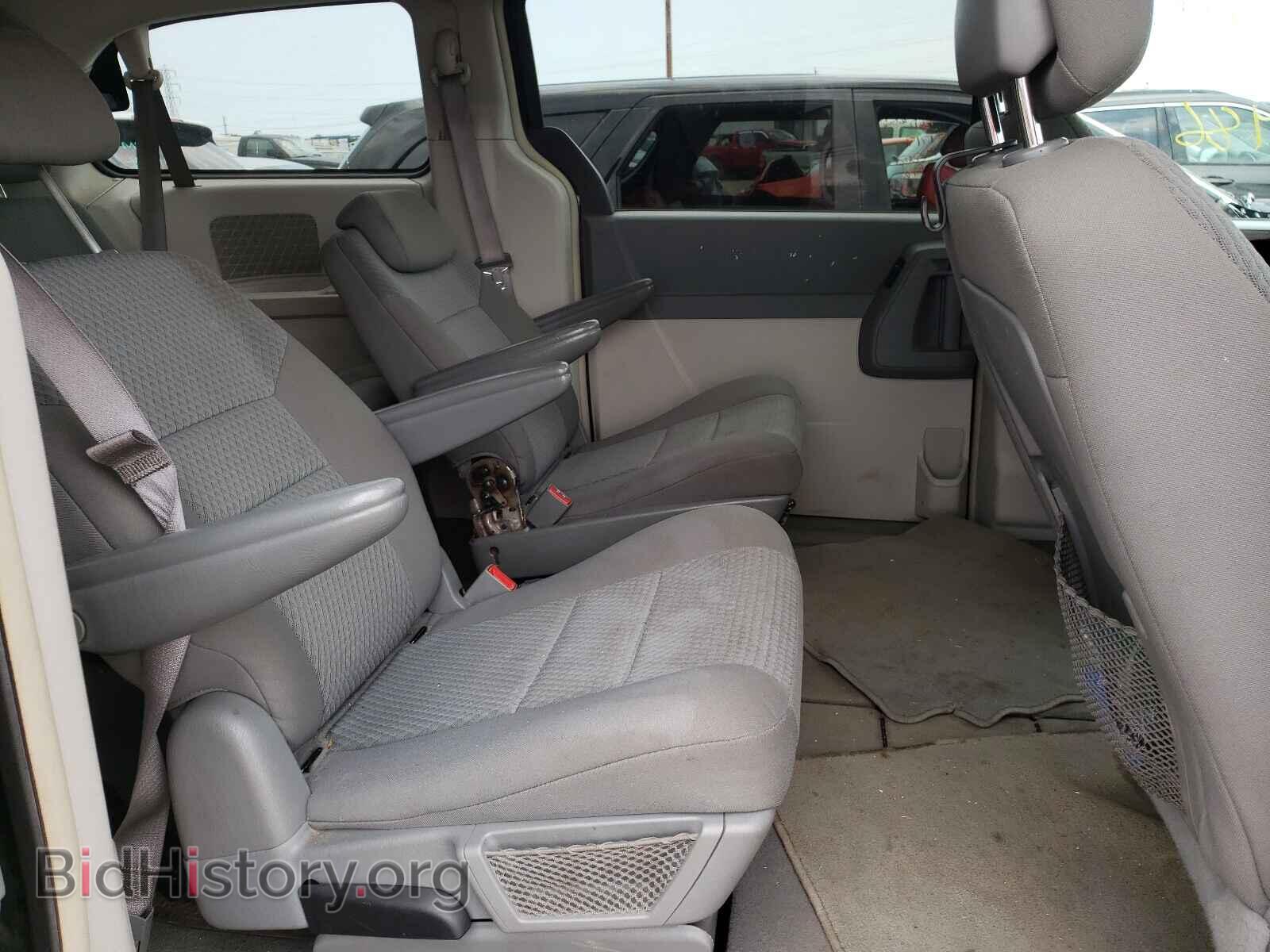 2010 CHRYSLER MINIVAN - VIN: 2A4RR5D19AR415946 - Photo 6
