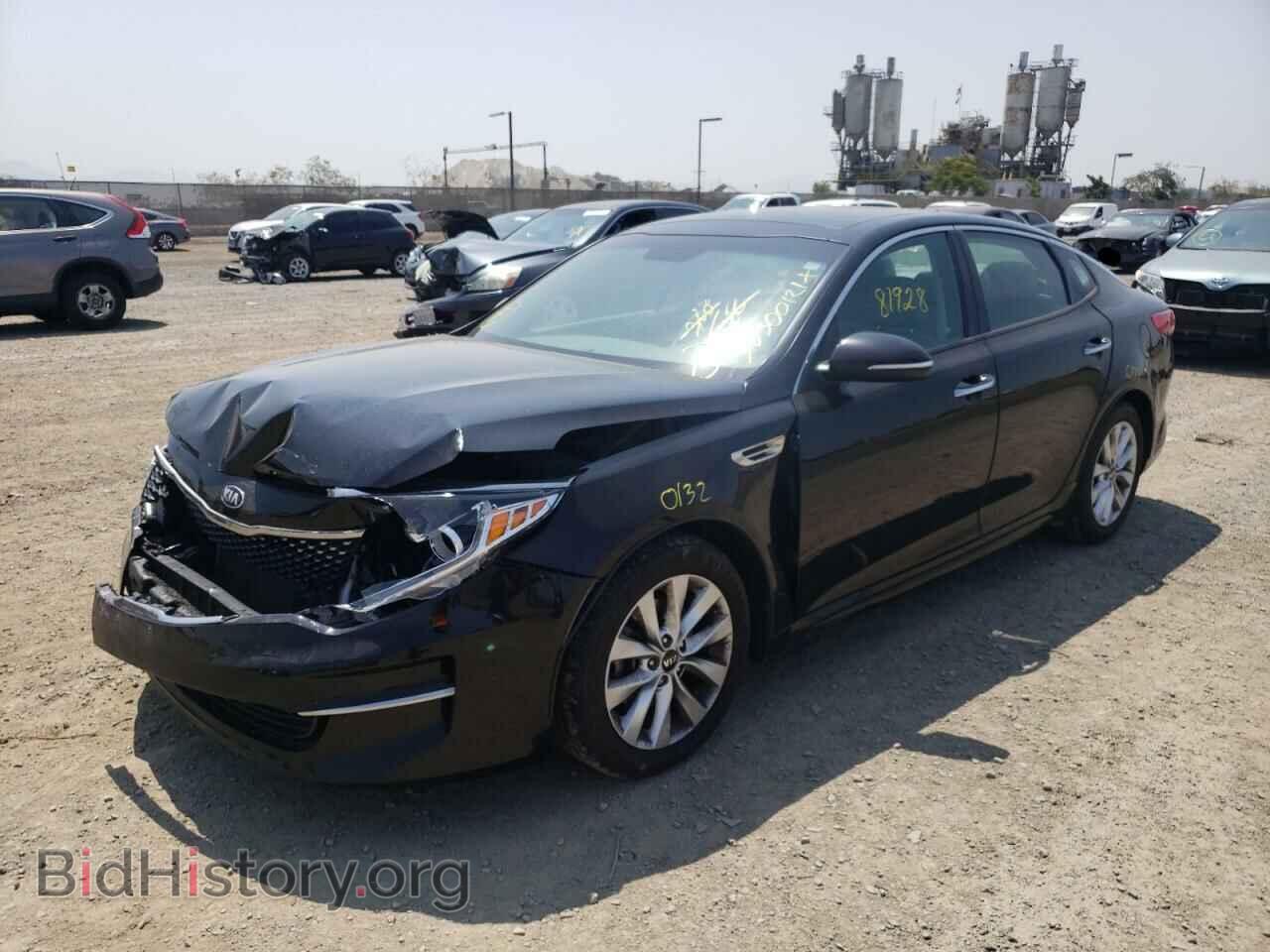 2016 KIA OPTIMA - VIN: 5XXGU4L34GG005582 - Фото 2