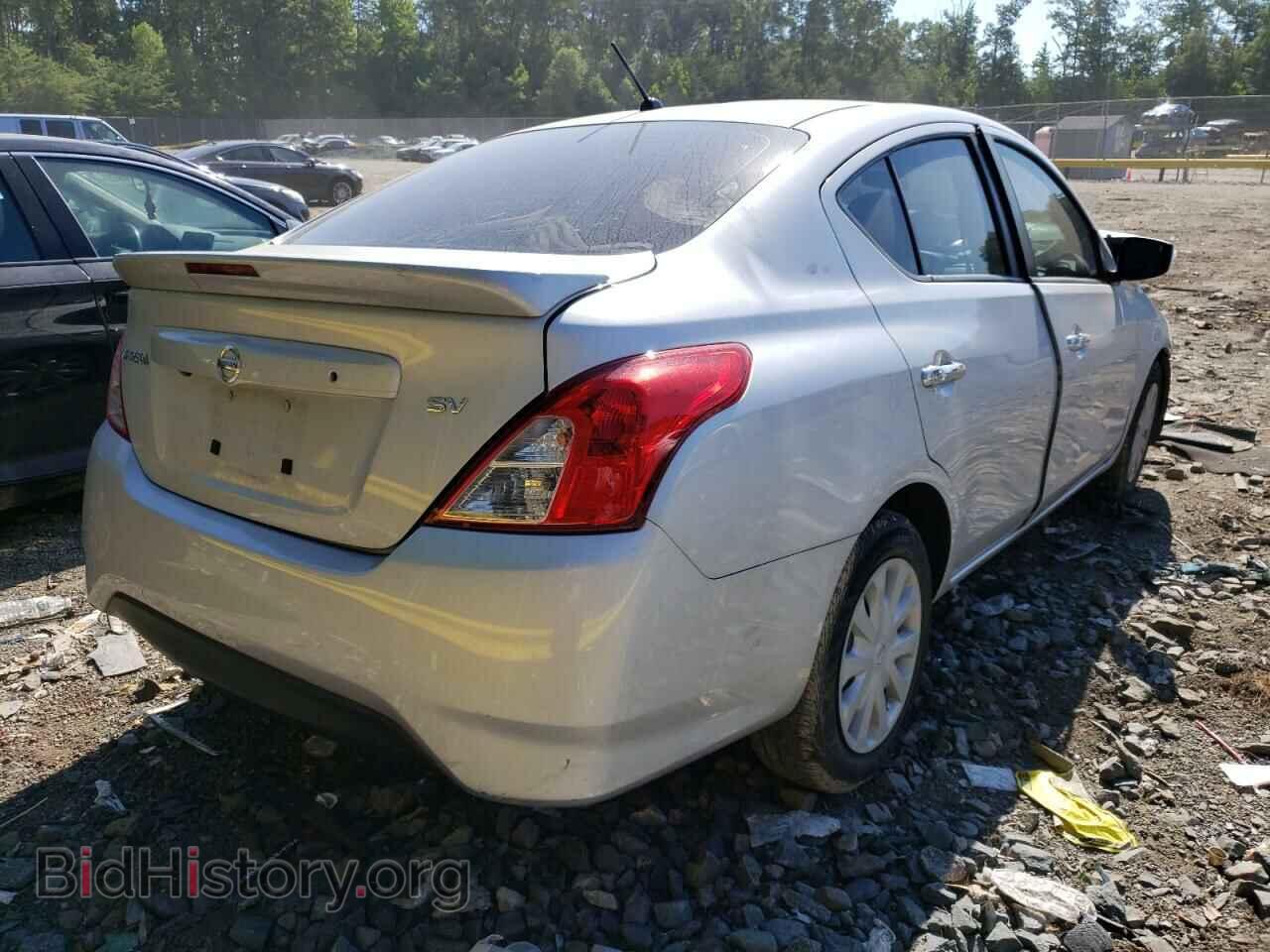 2019 NISSAN VERSA - VIN: 3N1CN7AP3KL828460 - Фото 4