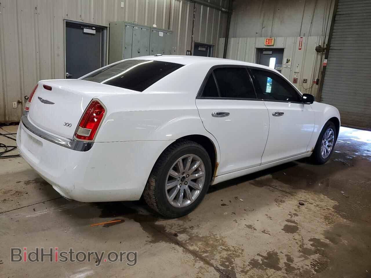 2011 CHRYSLER 300 - VIN: 2C3CA5CG0BH579879 - Фото 3