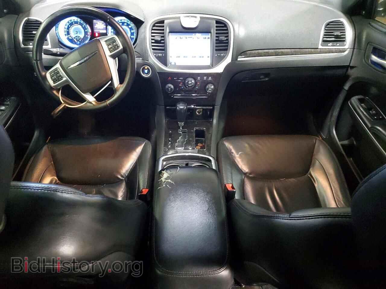 2011 CHRYSLER 300 - VIN: 2C3CA5CG0BH579879 - Фото 8