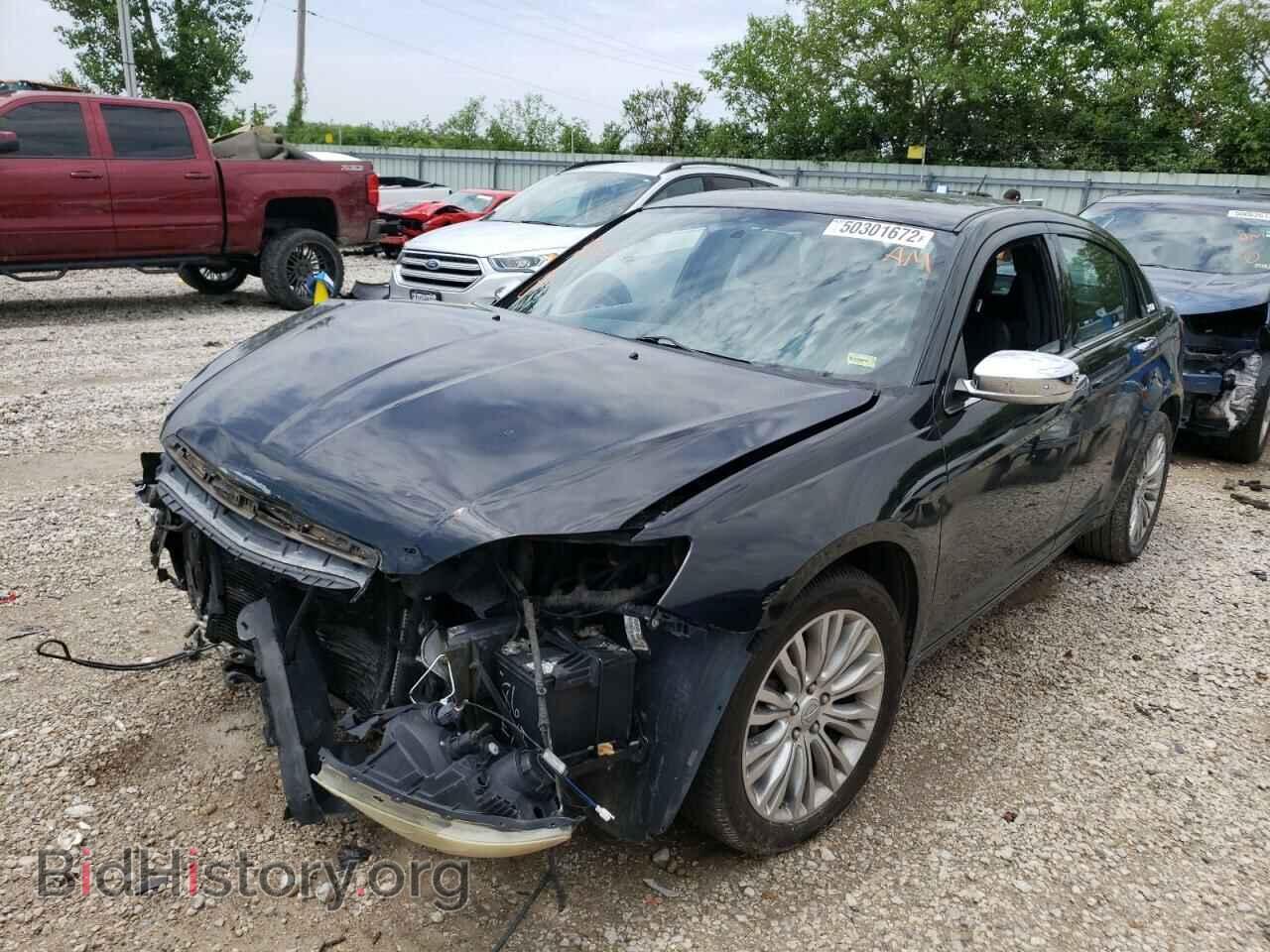 2012 CHRYSLER 200 - VIN: 1C3CCBCG9CN149155 - Фото 2
