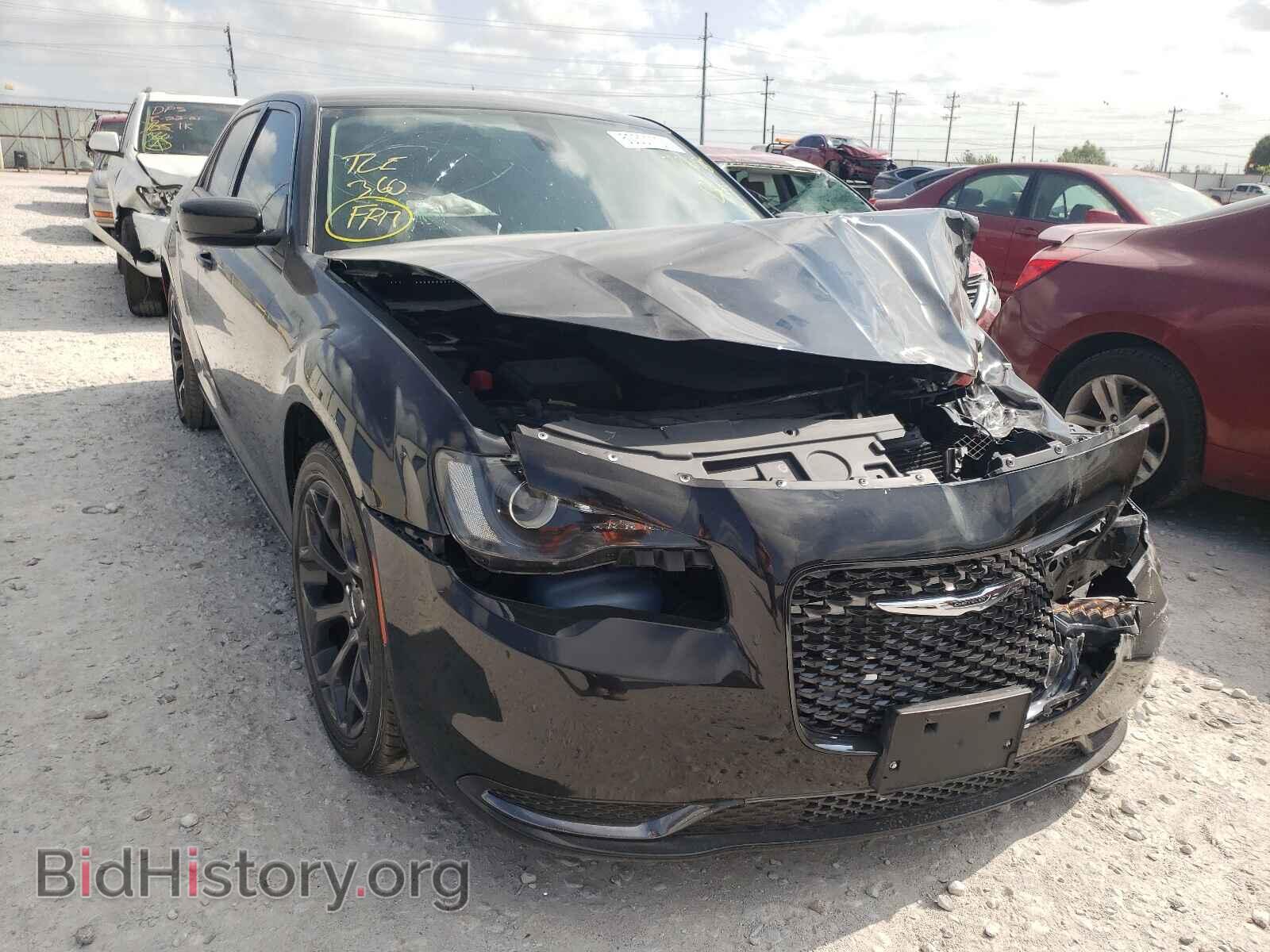 Photo 2C3CCAAG8KH727198 - CHRYSLER 300 2019