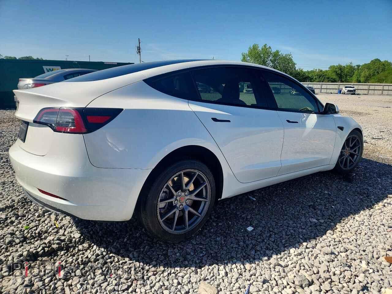 2023 TESLA MODEL 3 - VIN: 5YJ3E1EA0PF481899 - Photo 3