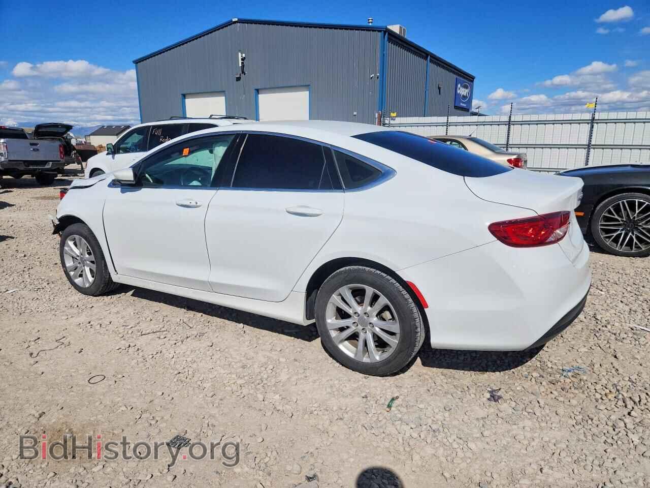2016 CHRYSLER 200 - VIN: 1C3CCCFB3GN186374 - Photo 2