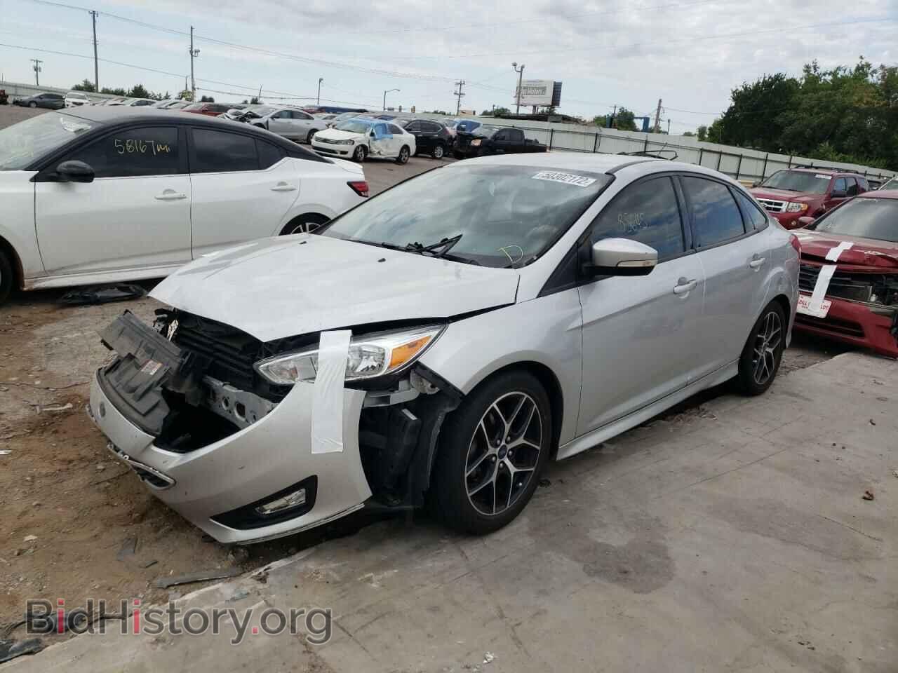 2016 FORD FOCUS - VIN: 1FADP3F2XGL309819 - Фото 2