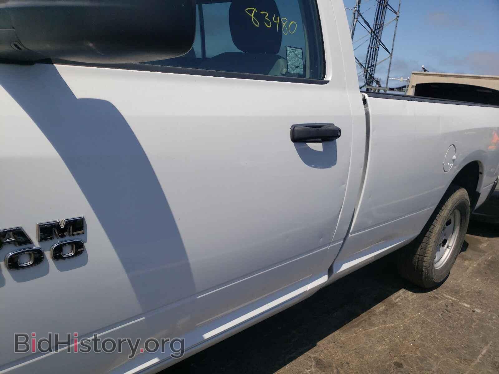 2017 RAM 1500 - VIN: 3C6JR6DG6HG687004 - Photo 9