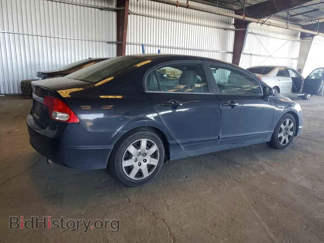 2010 HONDA CIVIC - VIN: 19XFA1F54AE040820 - Фото 3