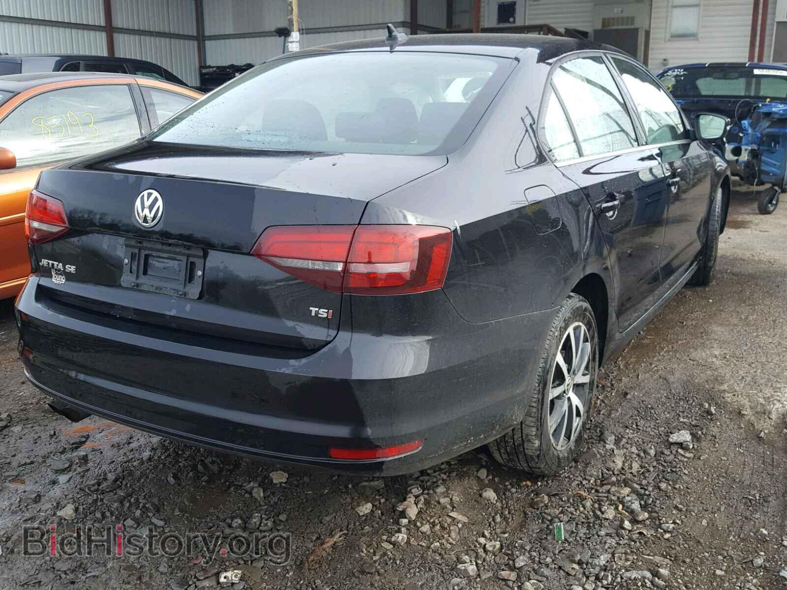 2017 VOLKSWAGEN JETTA - VIN: 3VWDB7AJ8HM368346 - Фото 4