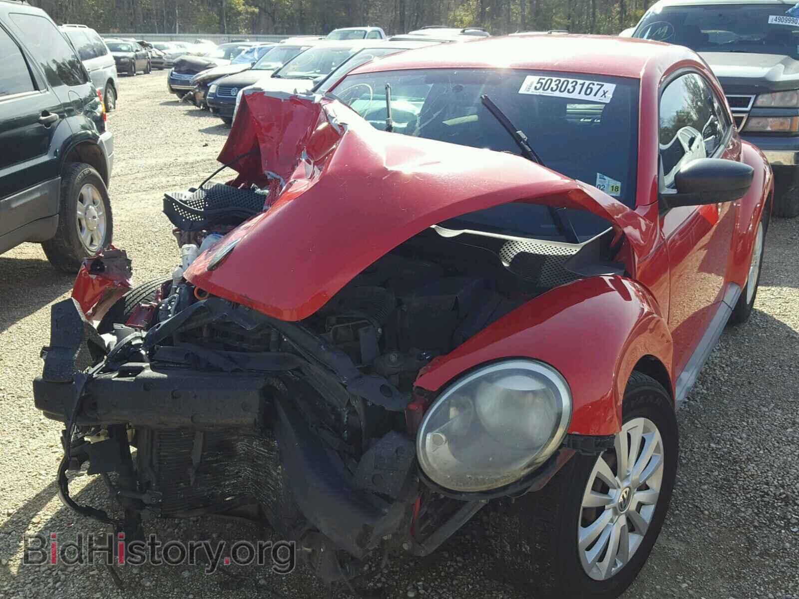 2012 VOLKSWAGEN BEETLE - VIN: 3VWFP7AT1CM646167 - Фото 2