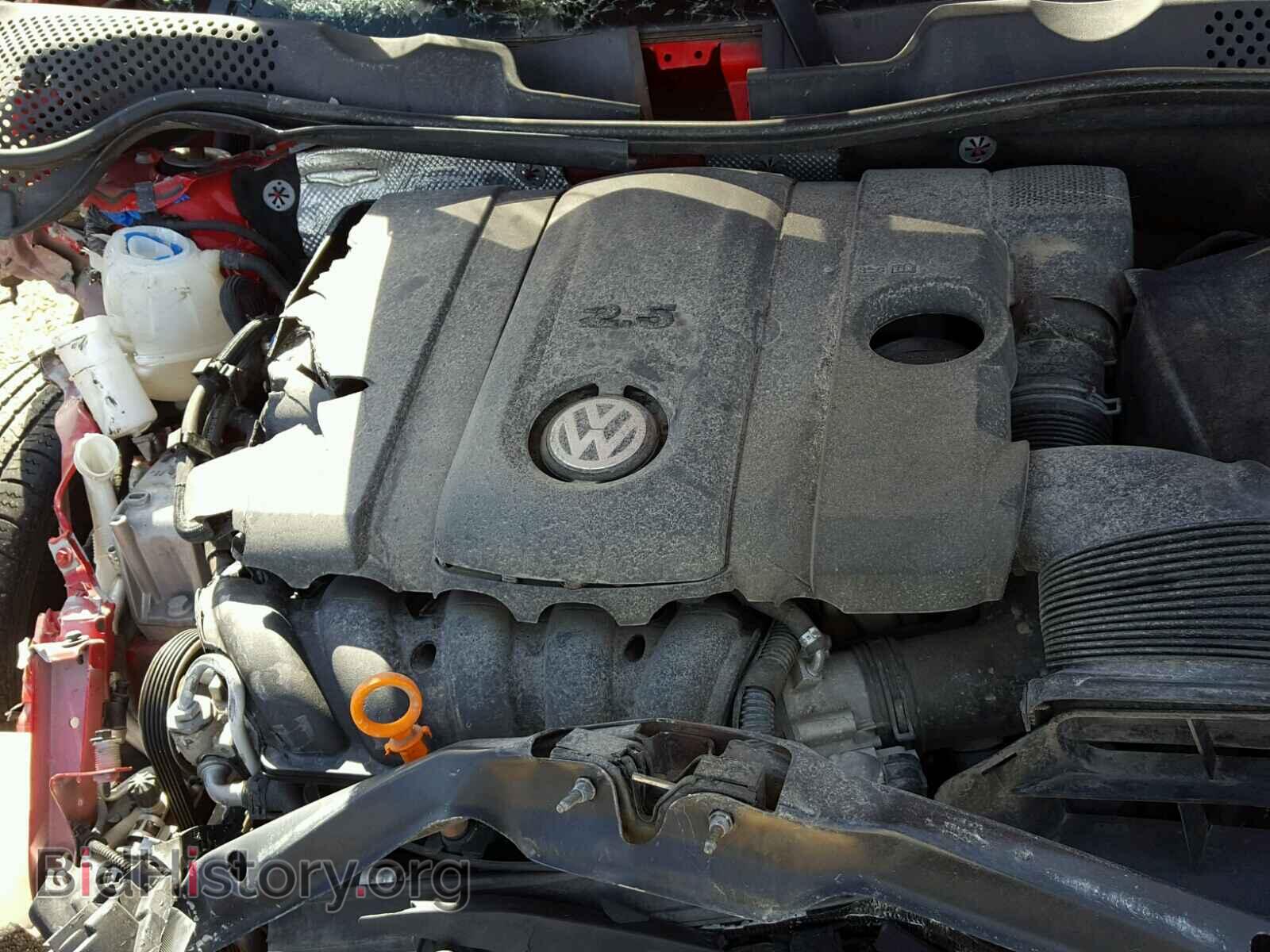 2012 VOLKSWAGEN BEETLE - VIN: 3VWFP7AT1CM646167 - Фото 7