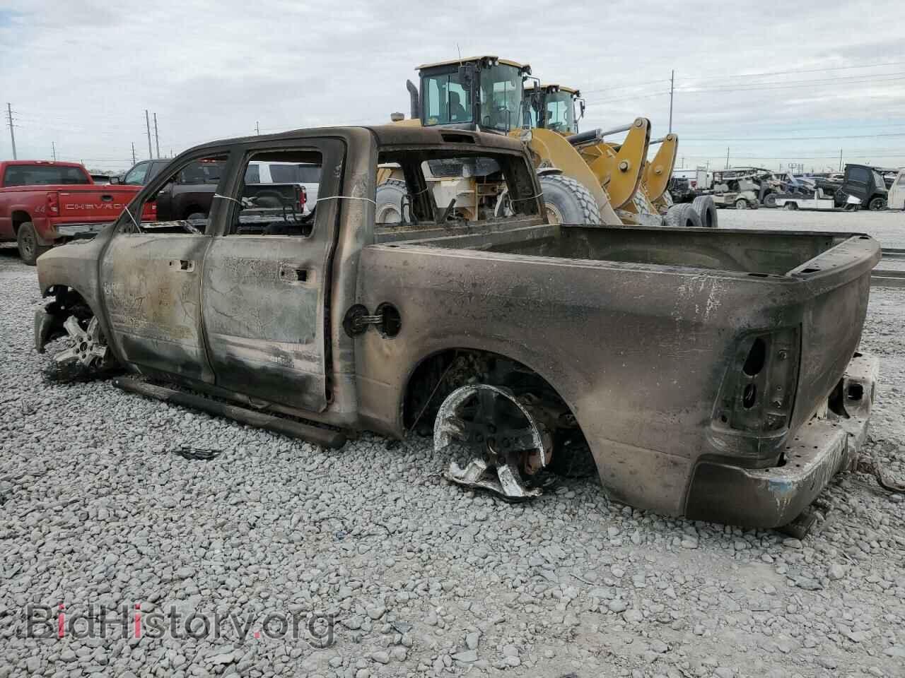 2017 RAM 1500 - VIN: 1C6RR7LT4HS638819 - Фото 2