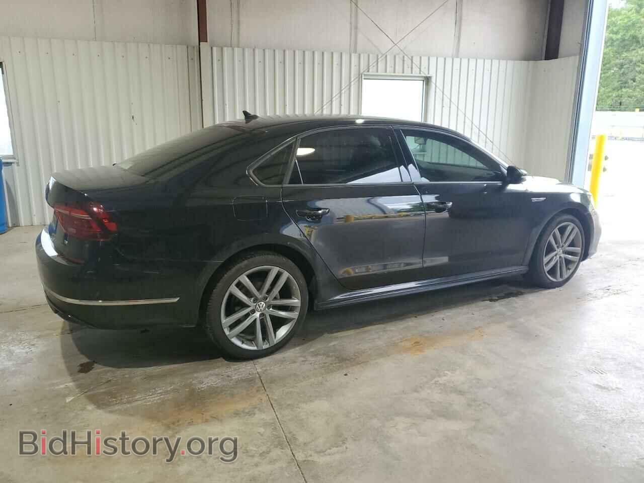 2018 VOLKSWAGEN PASSAT - VIN: 1VWAA7A36JC011875 - Фото 3