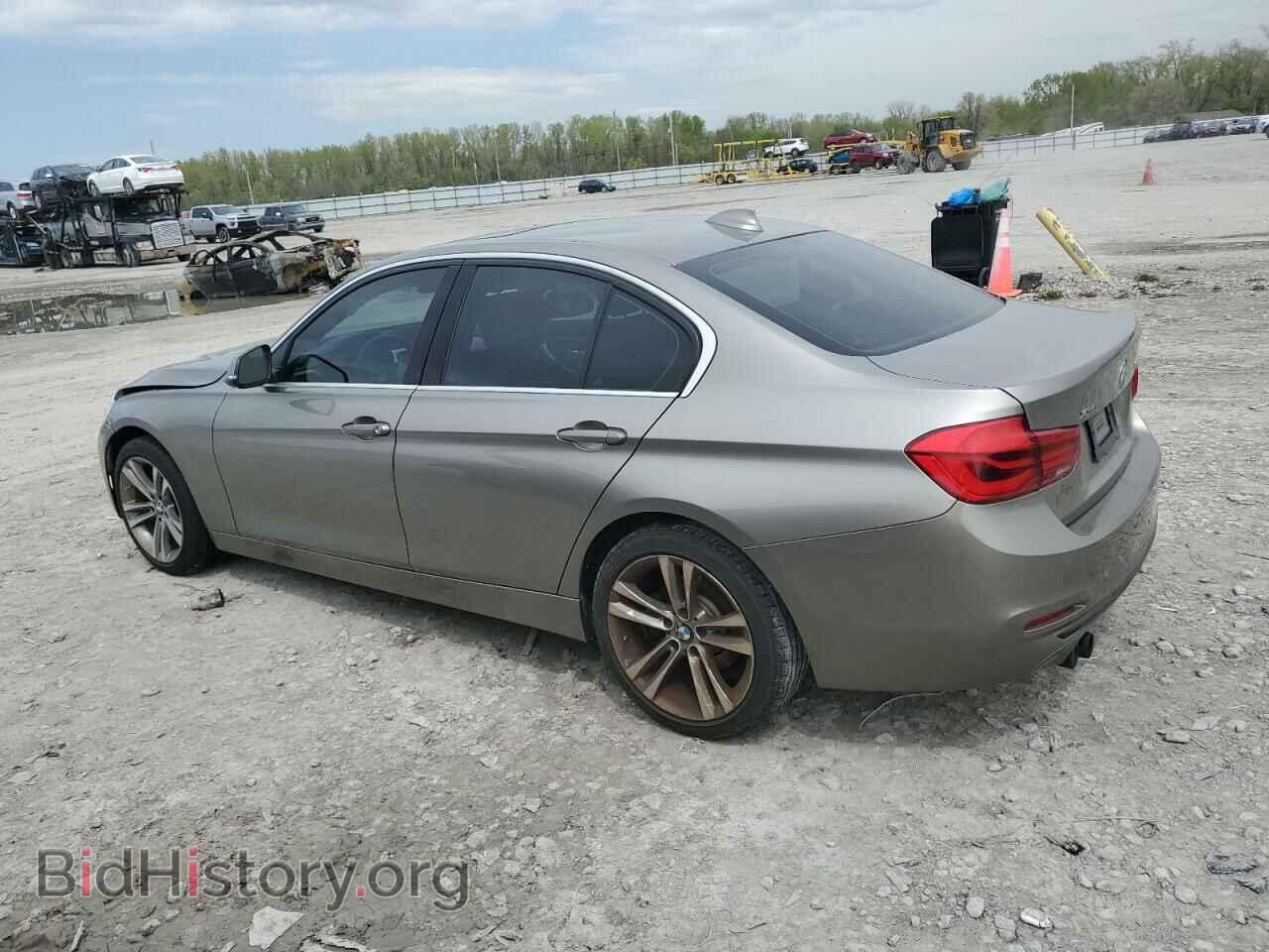 2018 BMW 3 SERIES - VIN: WBA8D9G52JNU72716 - Фото 2