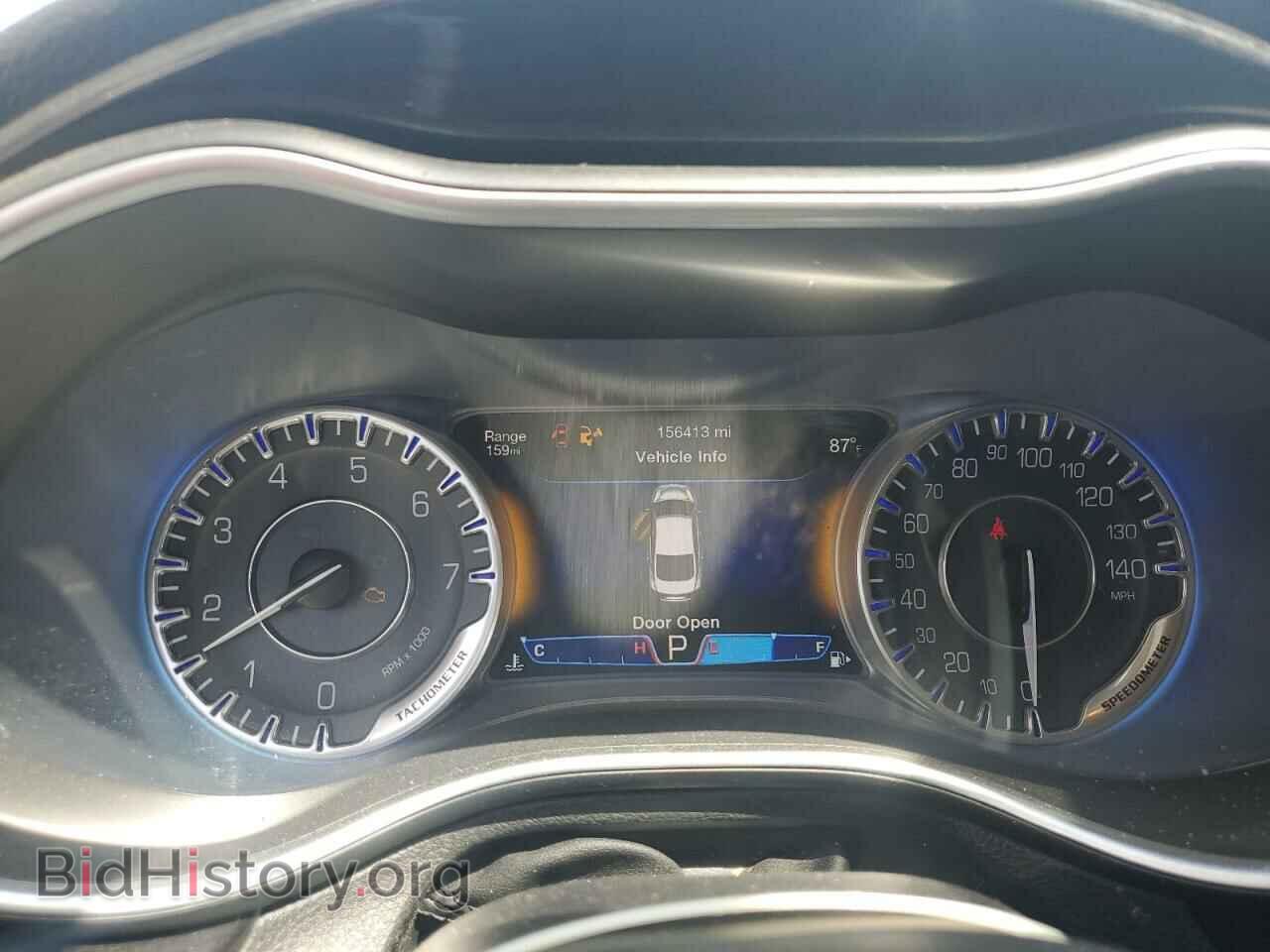 2015 CHRYSLER 200 - VIN: 1C3CCCCB8FN584702 - Фото 9