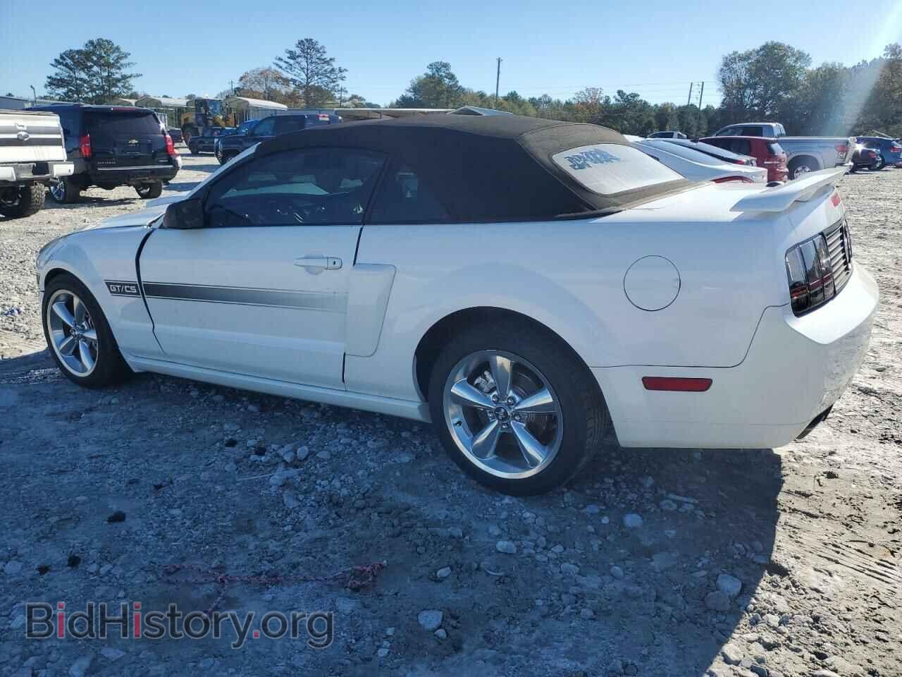 2007 FORD MUSTANG - VIN: 1ZVFT85H575232313 - Фото 2