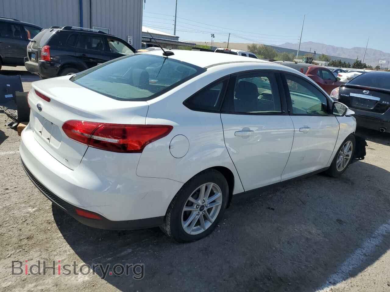 2018 FORD FOCUS - VIN: 1FADP3F22JL237487 - Фото 3