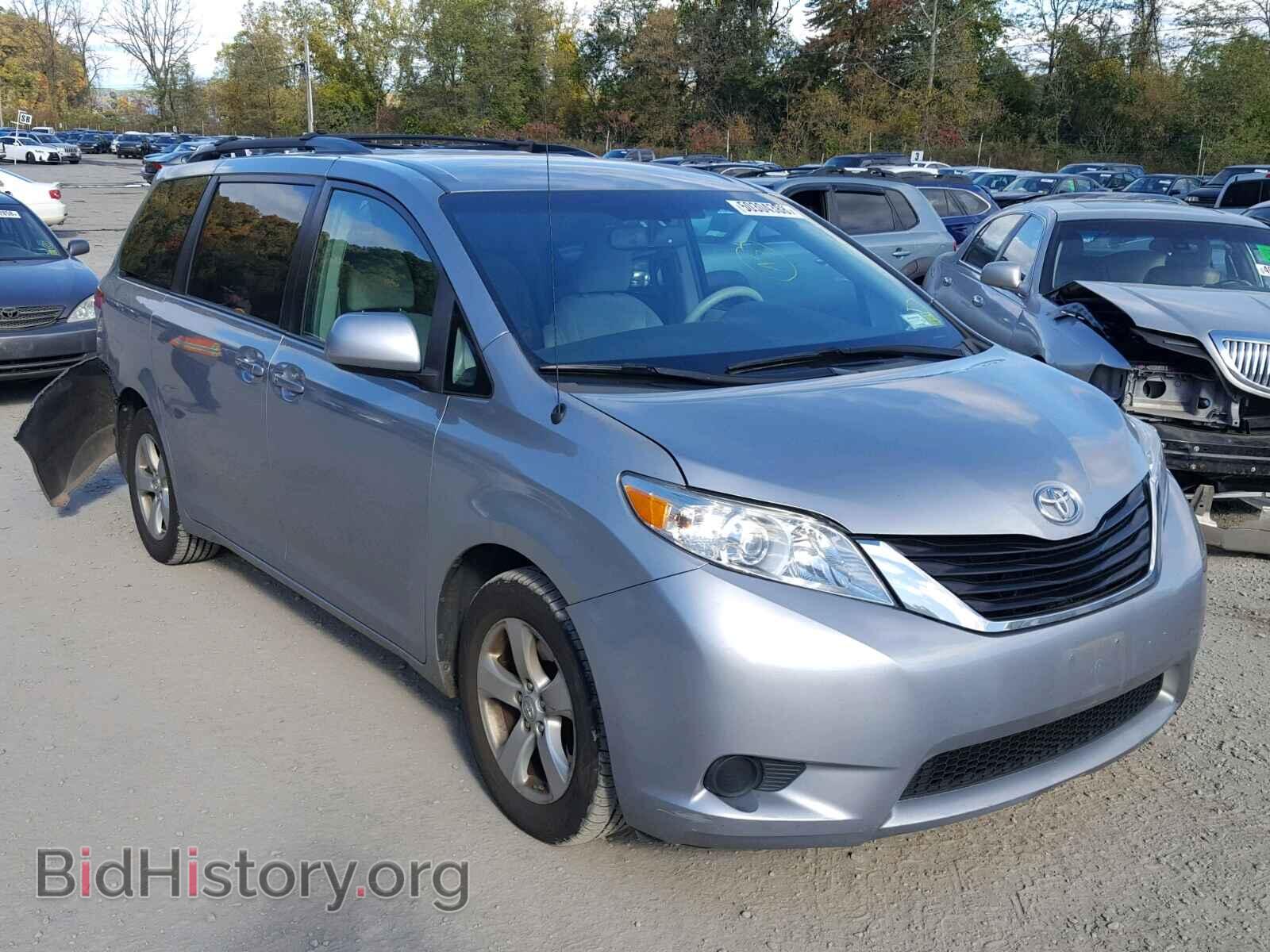 Фотография 5TDKK3DC9BS060545 - TOYOTA SIENNA LE 2011