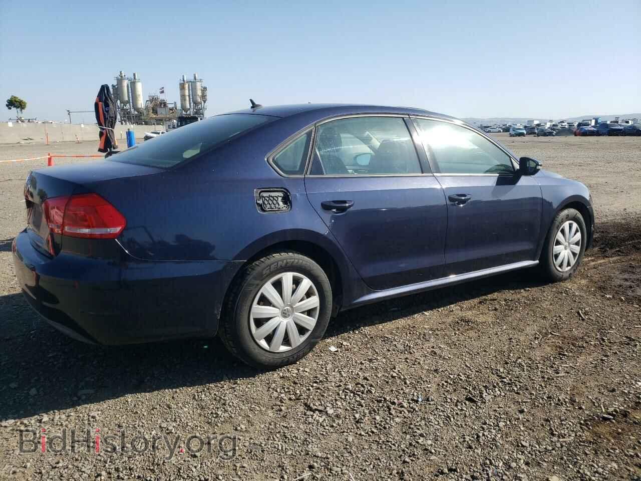 2012 VOLKSWAGEN PASSAT - VIN: 1VWAP7A37CC017945 - Фото 3