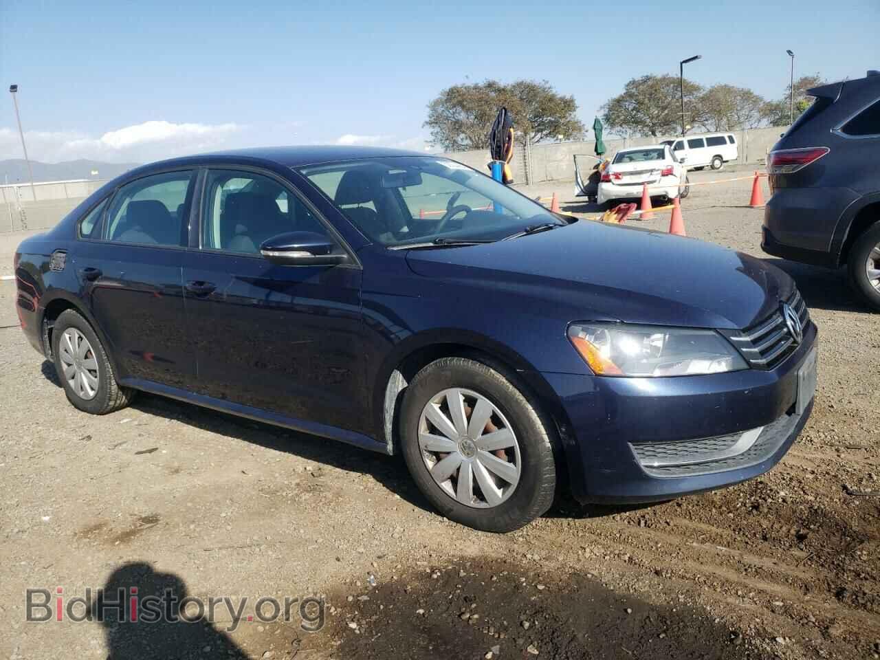 2012 VOLKSWAGEN PASSAT - VIN: 1VWAP7A37CC017945 - Фото 4