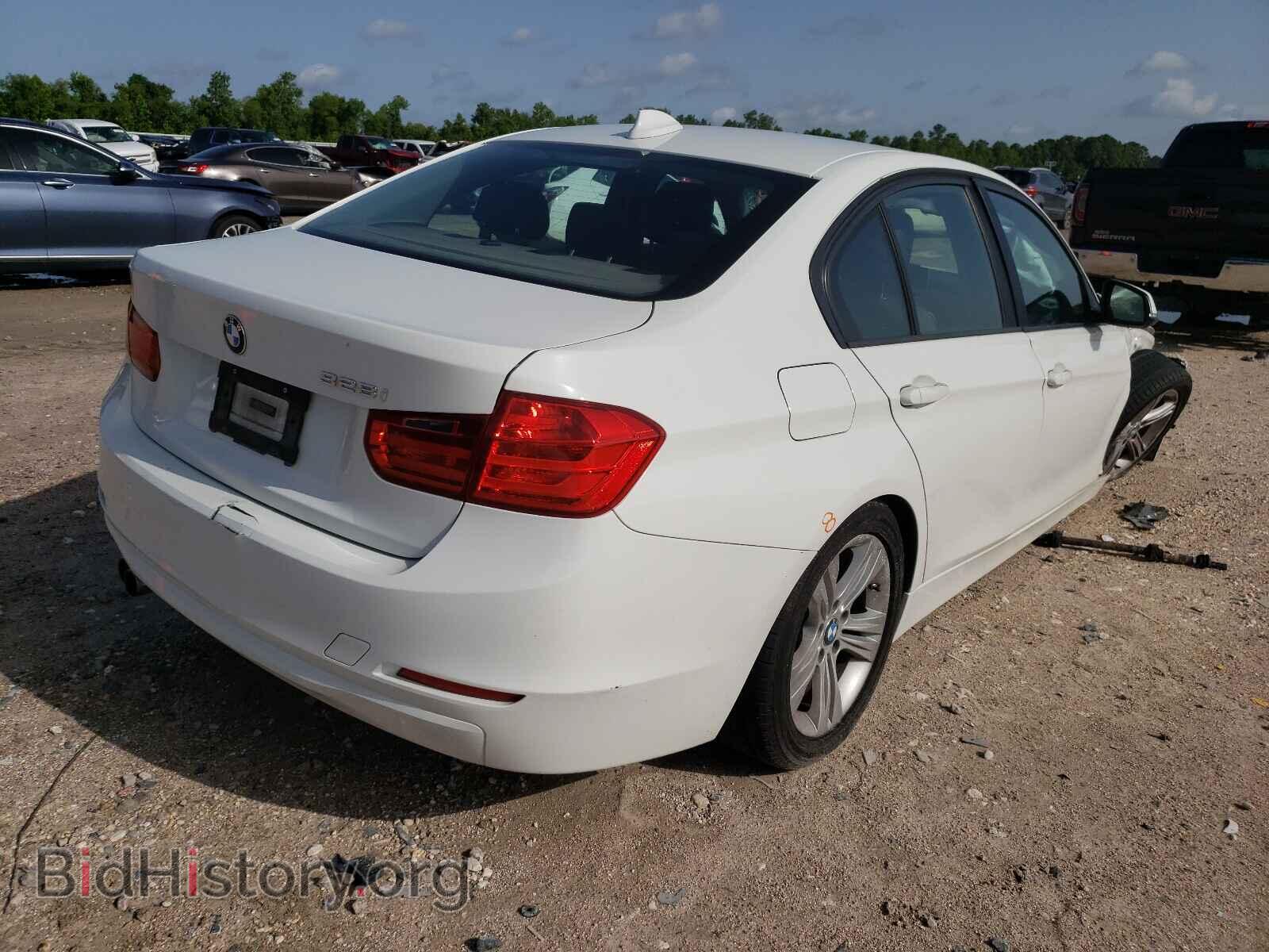 2014 BMW 3 SERIES - VIN: WBA3A5C55EF605227 - Фото 4