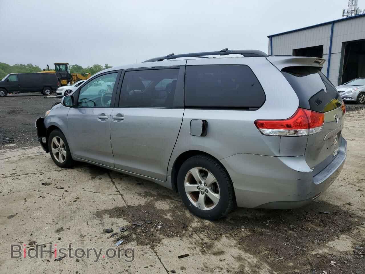 2011 TOYOTA All Models - VIN: 5TDKK3DC9BS099720 - Фото 2