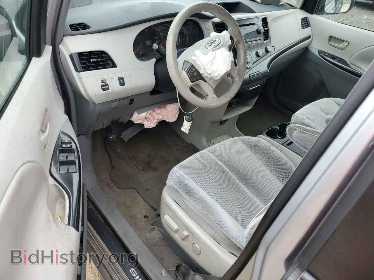 2011 TOYOTA All Models - VIN: 5TDKK3DC9BS099720 - Фото 8