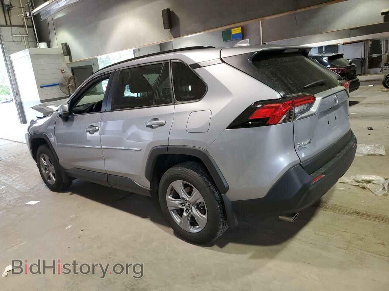 2023 TOYOTA RAV4 - VIN: JTMP1RFV2PD094937 - Фото 2