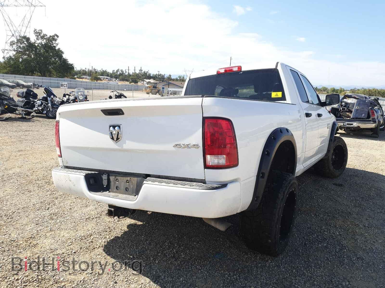 2017 RAM 1500 - VIN: 1C6RR7FG0HS733229 - Photo 4