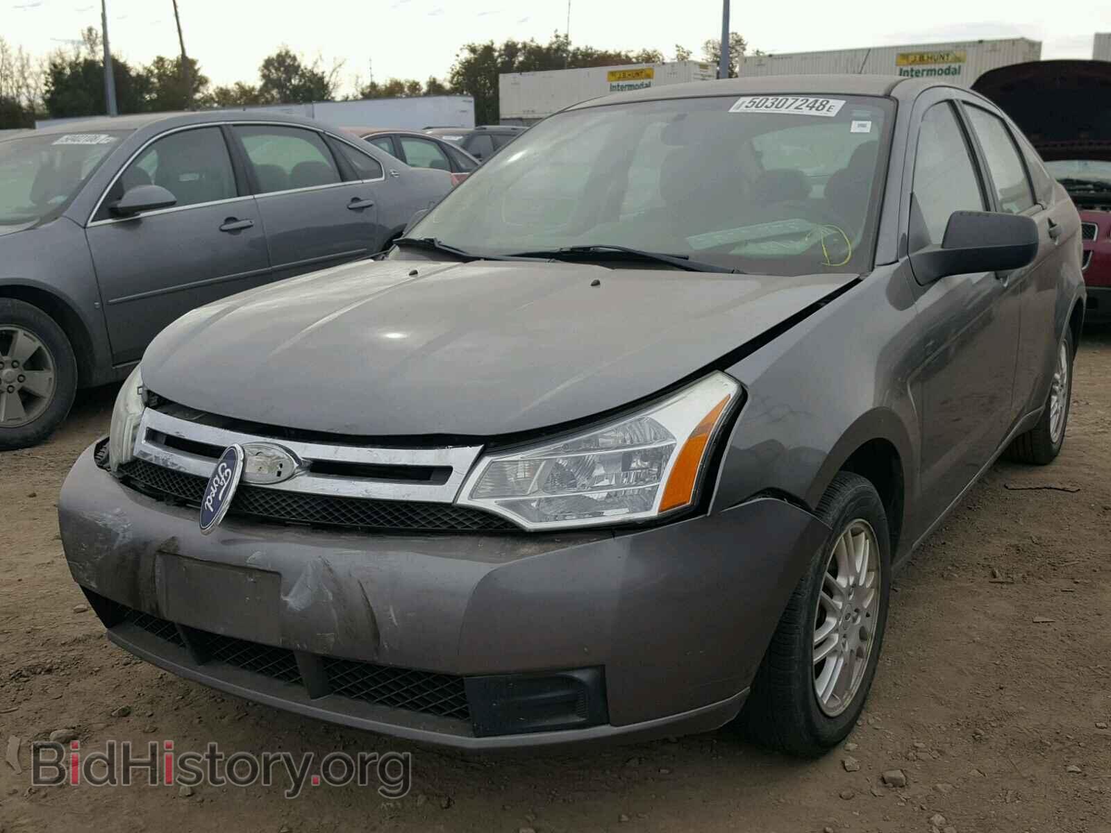2011 FORD FOCUS - VIN: 1FAHP3FN1BW122309 - Photo 2