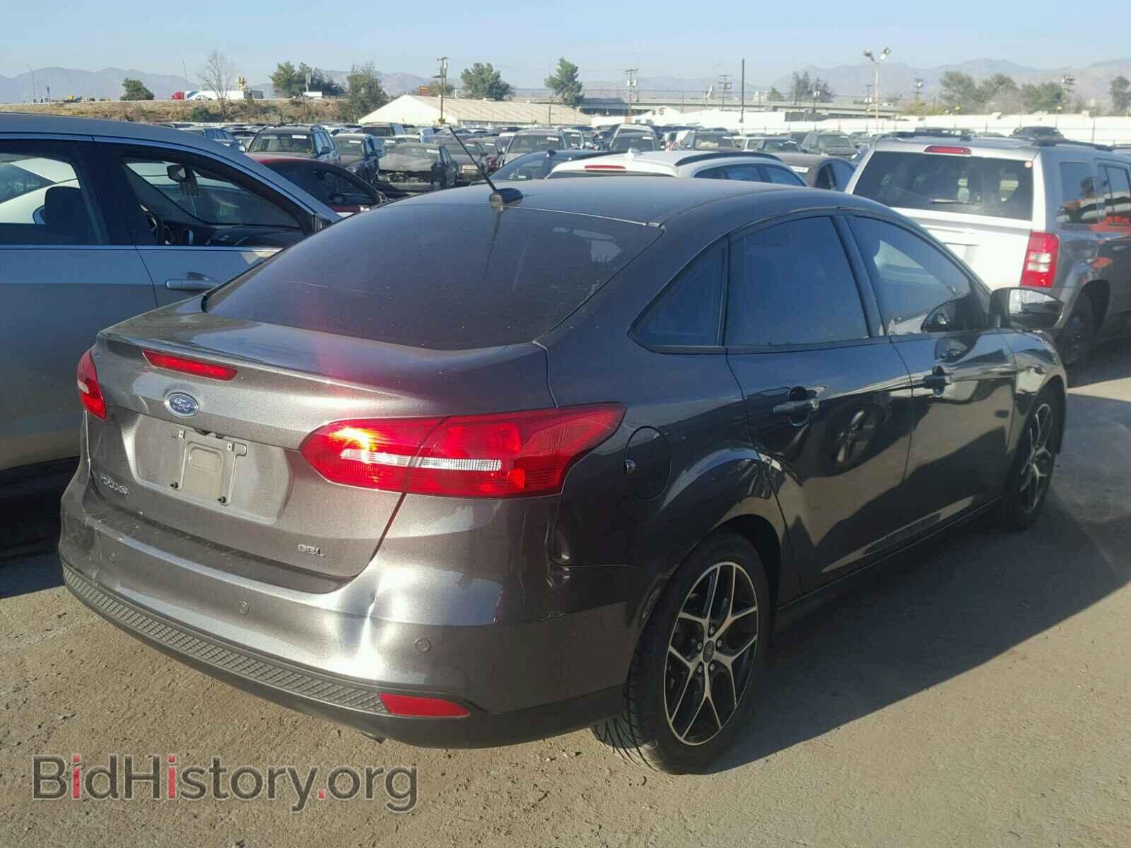 2017 FORD FOCUS - VIN: 1FADP3H2XHL299727 - Photo 4