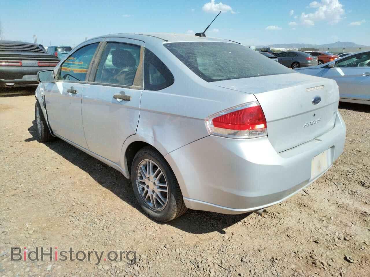 2008 FORD FOCUS - VIN: 1FAHP35N48W143102 - Фото 3