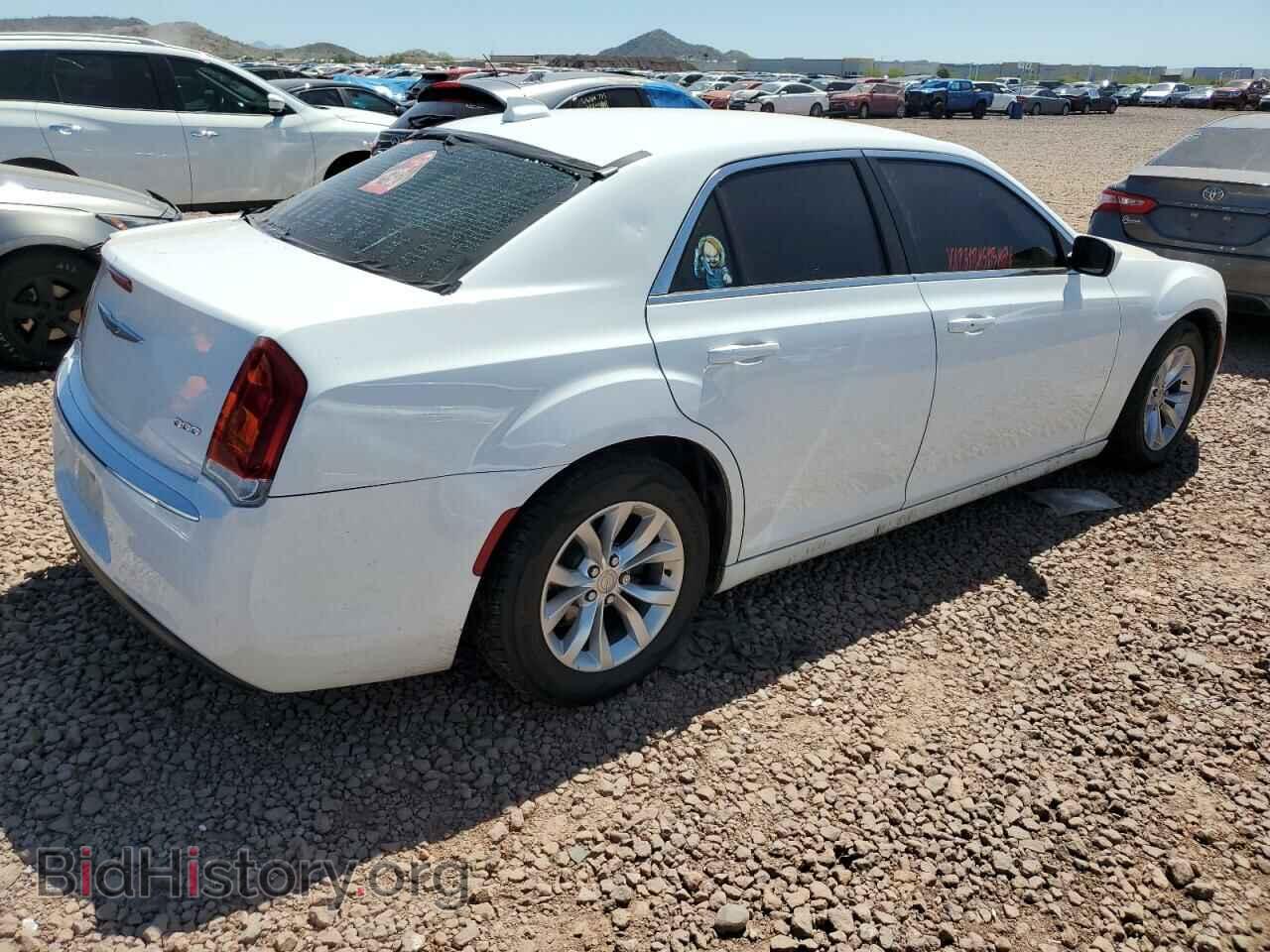 2020 CHRYSLER 300 - VIN: 2C3CCAAG8LH158872 - Фото 3
