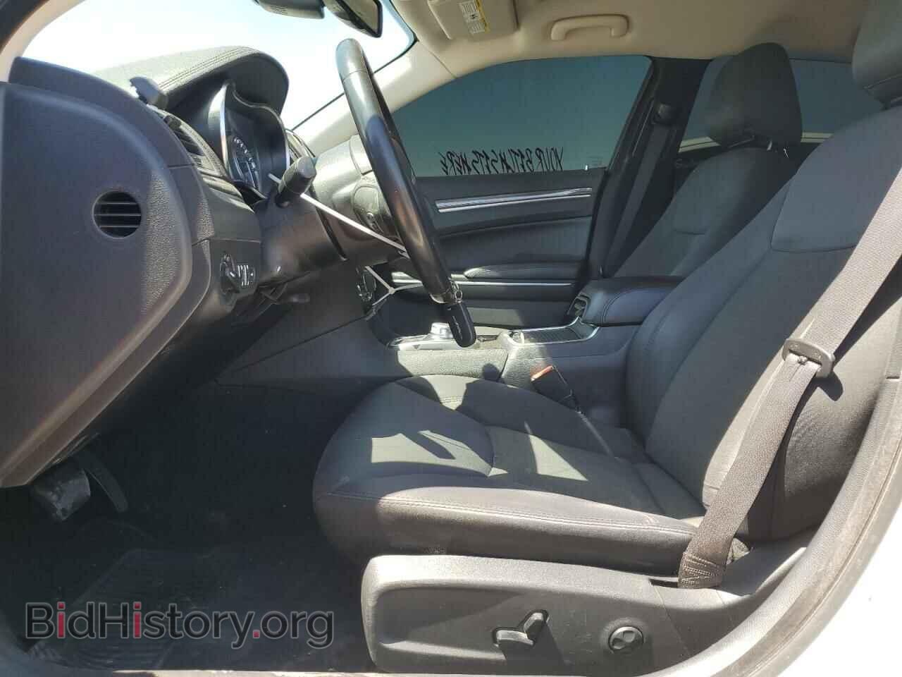 2020 CHRYSLER 300 - VIN: 2C3CCAAG8LH158872 - Фото 7