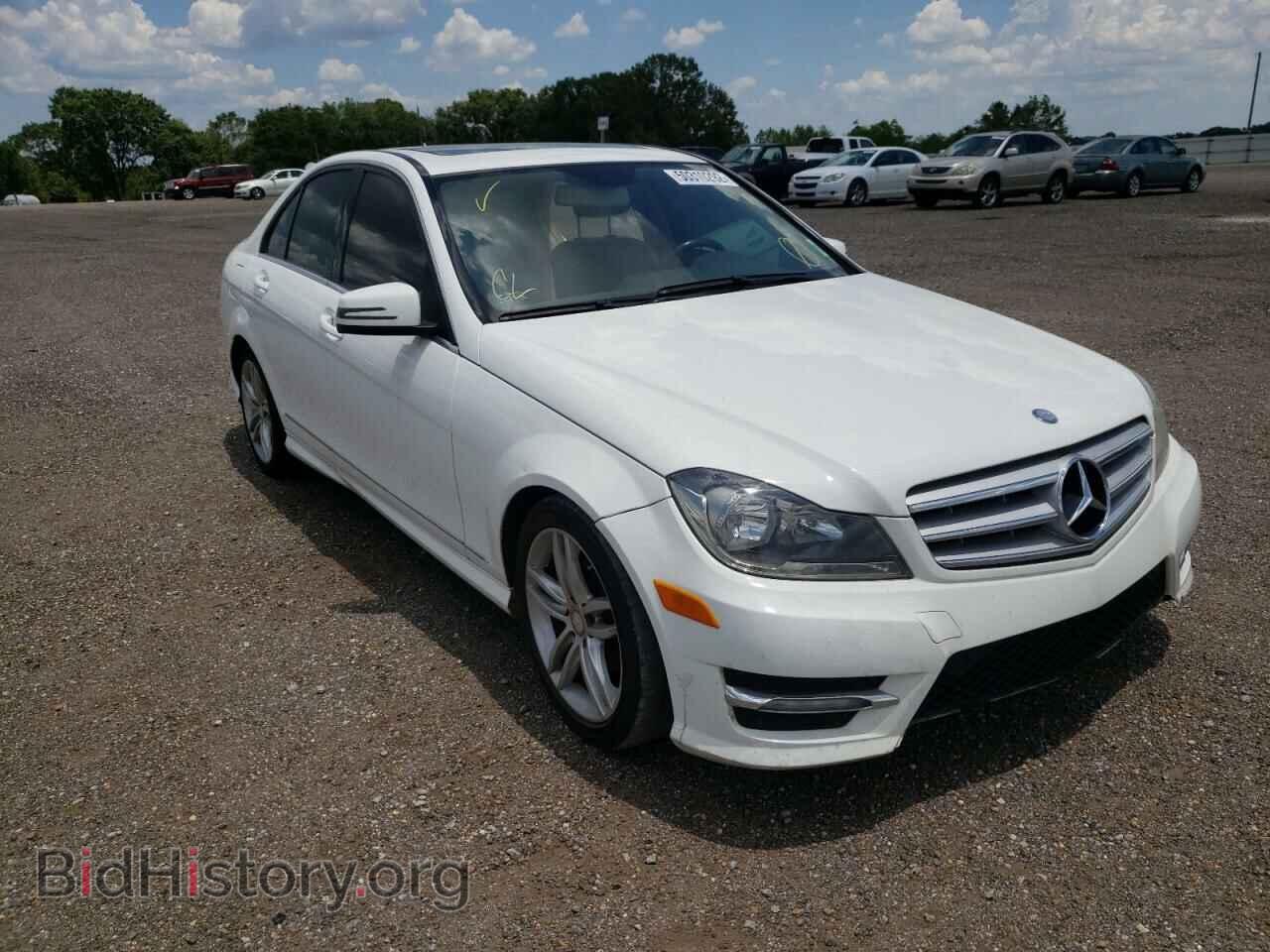 Фотография WDDGF4HB0DR272078 - MERCEDES-BENZ C-CLASS 2013