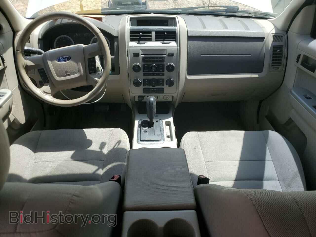 2010 FORD ESCAPE - VIN: 1FMCU0D74AKC76868 - Фото 8
