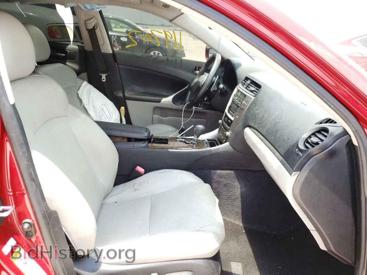 2011 LEXUS IS - VIN: JTHBF5C22B5132134 - Фото 5
