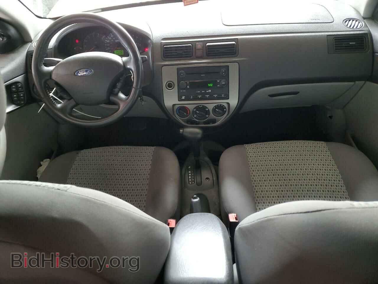 2006 FORD FOCUS - VIN: 1FAHP34N16W243656 - Фото 8
