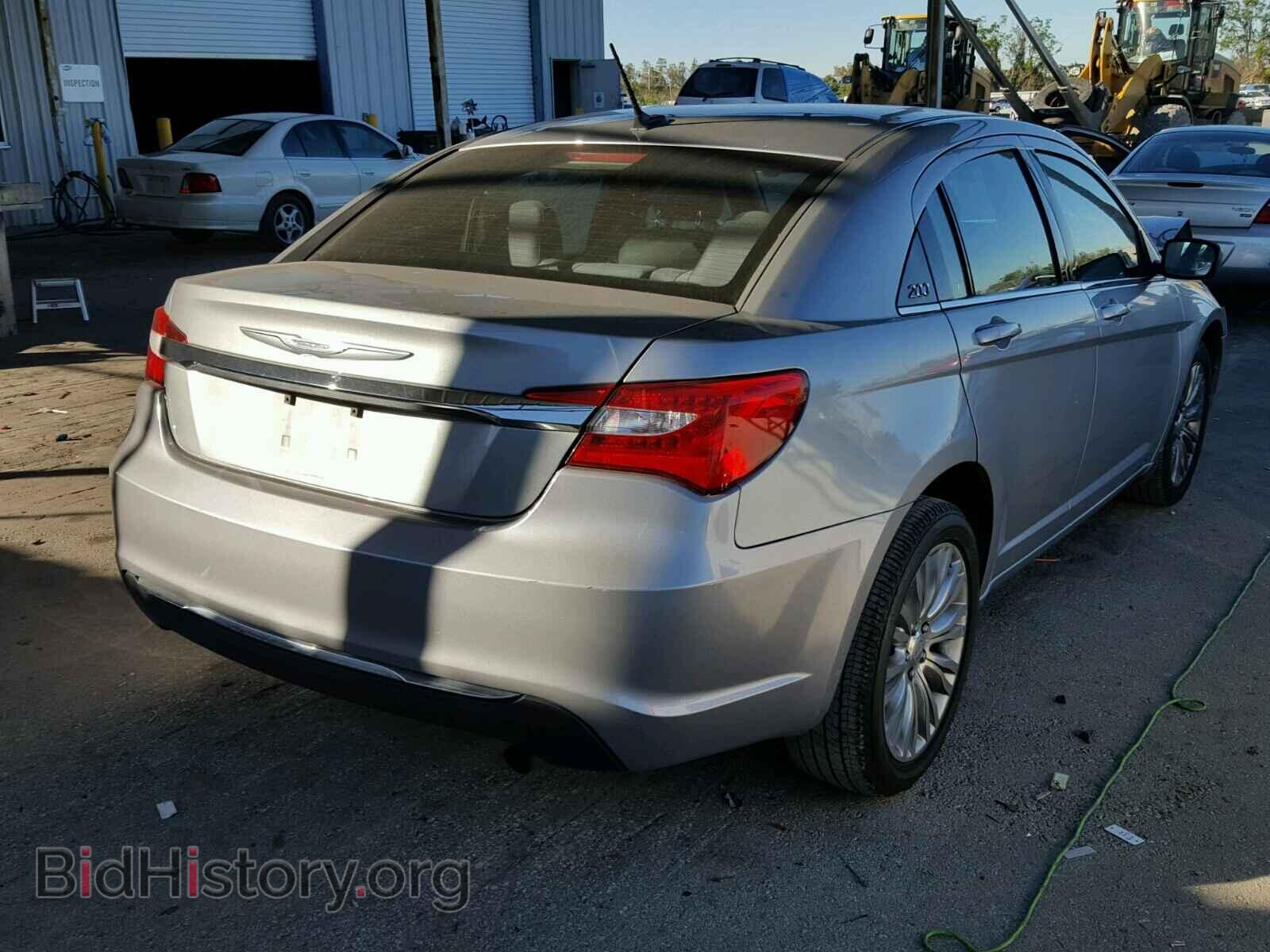 2013 CHRYSLER 200 - VIN: 1C3CCBBB1DN694810 - Фото 4