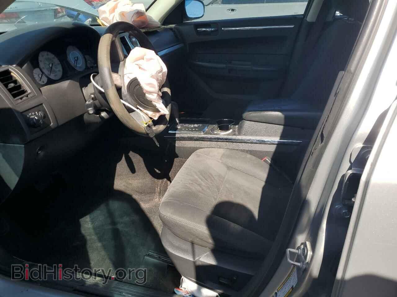 2010 CHRYSLER 300 - VIN: 2C3CA4CD3AH216314 - Фото 7
