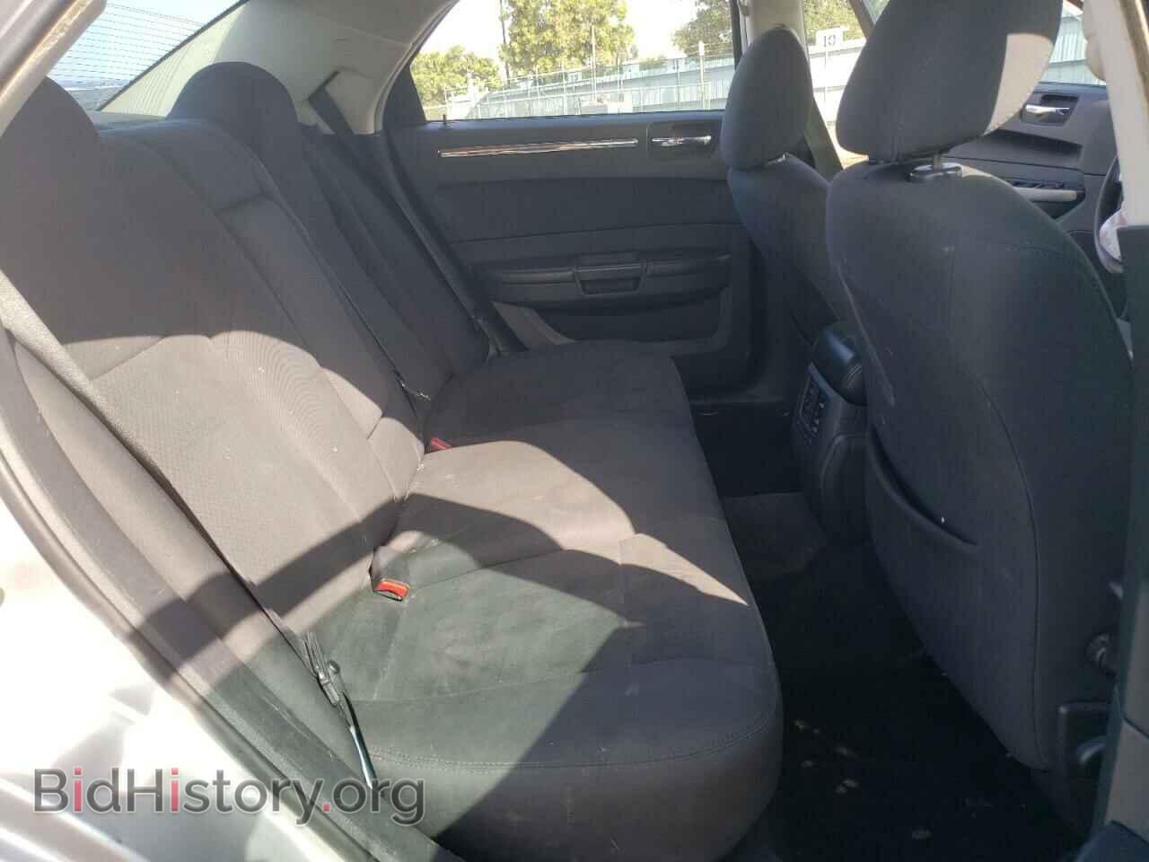 2010 CHRYSLER 300 - VIN: 2C3CA4CD3AH216314 - Фото 10