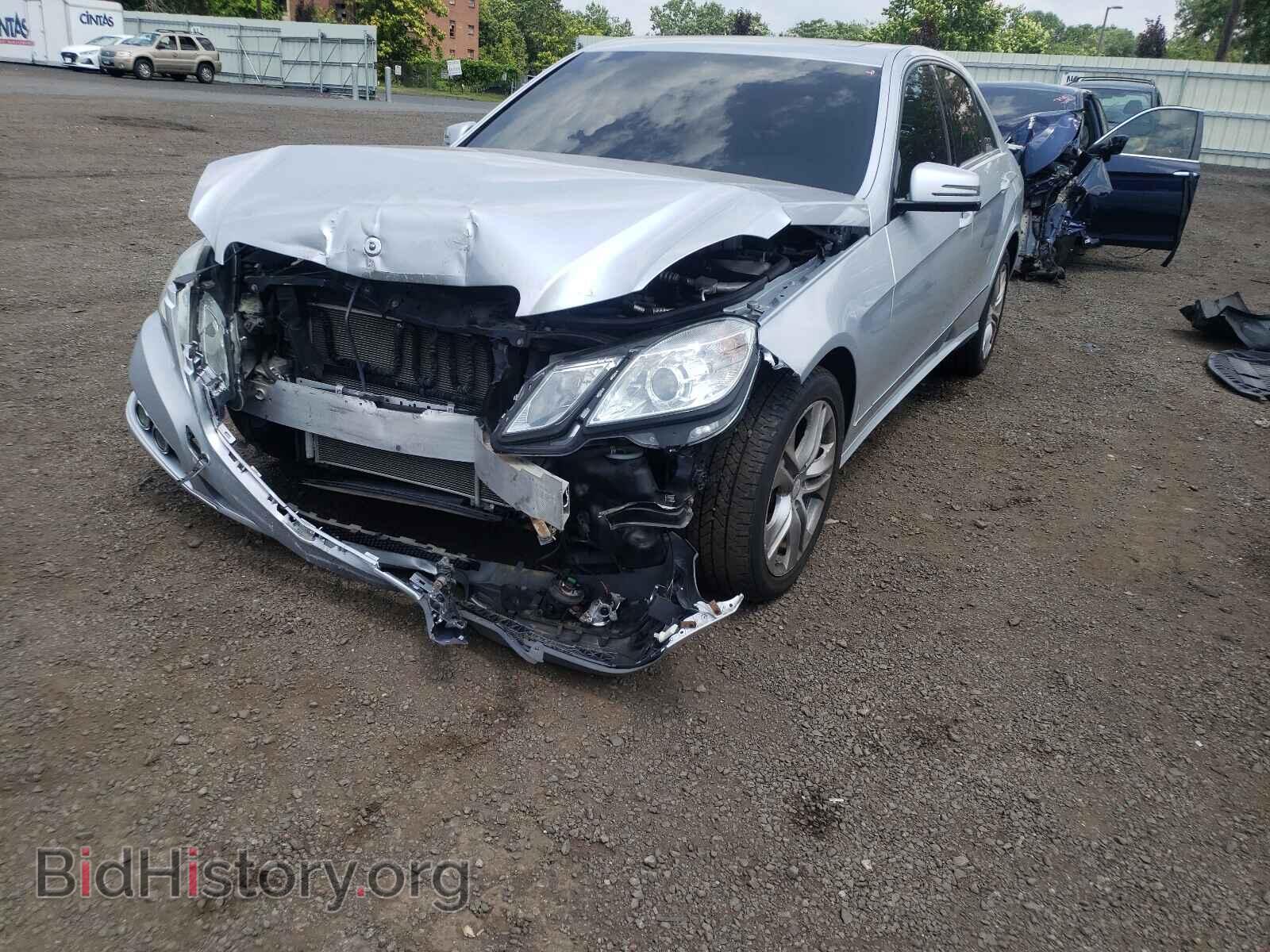 2011 MERCEDES-BENZ E-CLASS - VIN: WDDHF8HB4BA307082 - Фото 2