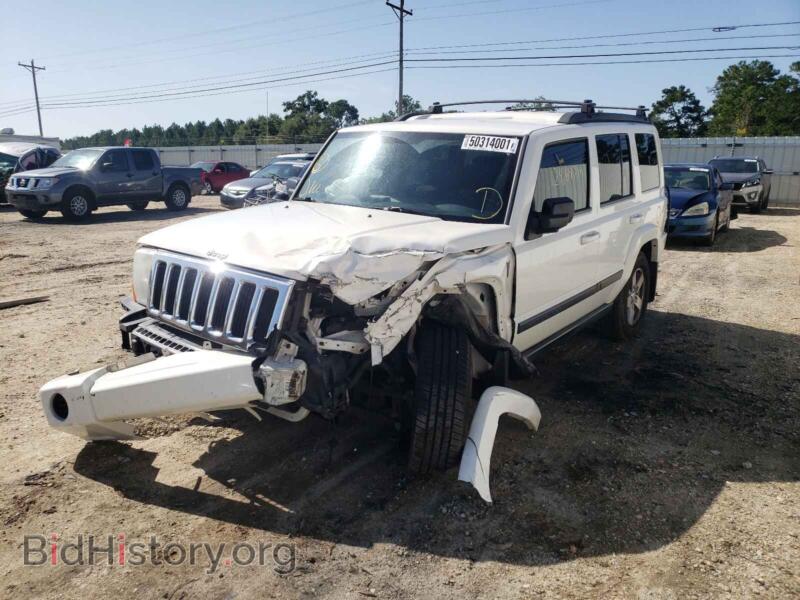 2007 Jeep COMMANDER (VIN 1J8HH48K87C622761) — photo 2 of 10