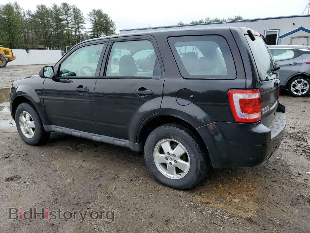 2011 FORD ESCAPE - VIN: 1FMCU9C71BKA93774 - Фото 2