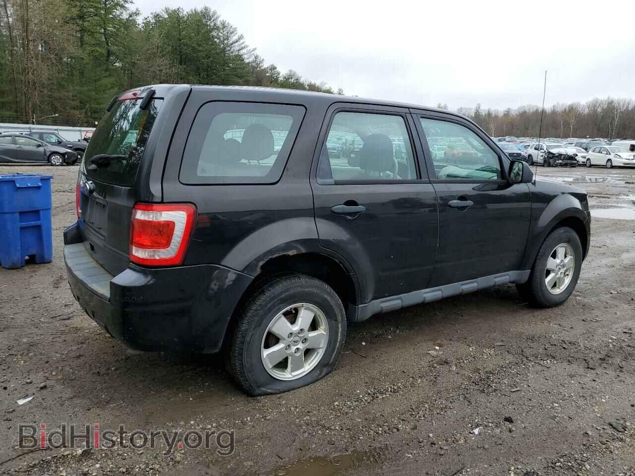 2011 FORD ESCAPE - VIN: 1FMCU9C71BKA93774 - Фото 3