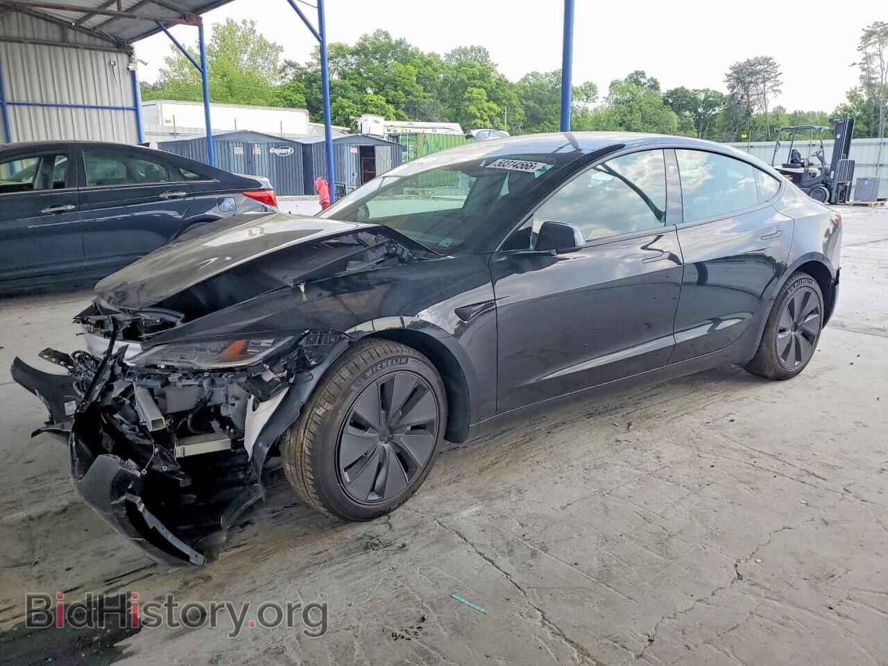 Фотография 5YJ3E1EA4TF131735 - TESLA MODEL 3 2026