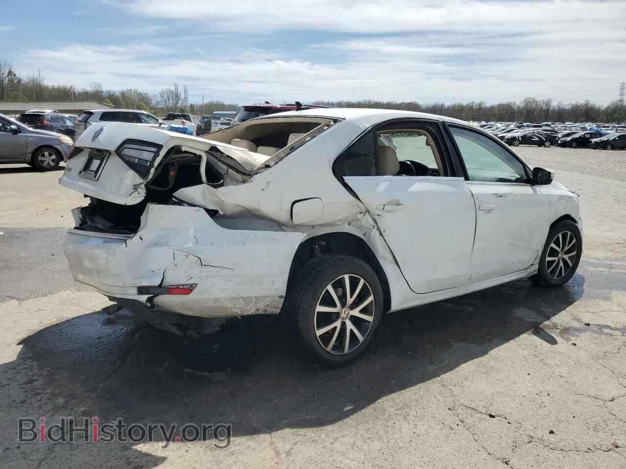 2017 VOLKSWAGEN JETTA - VIN: 3VWDB7AJ9HM373930 - Фото 3
