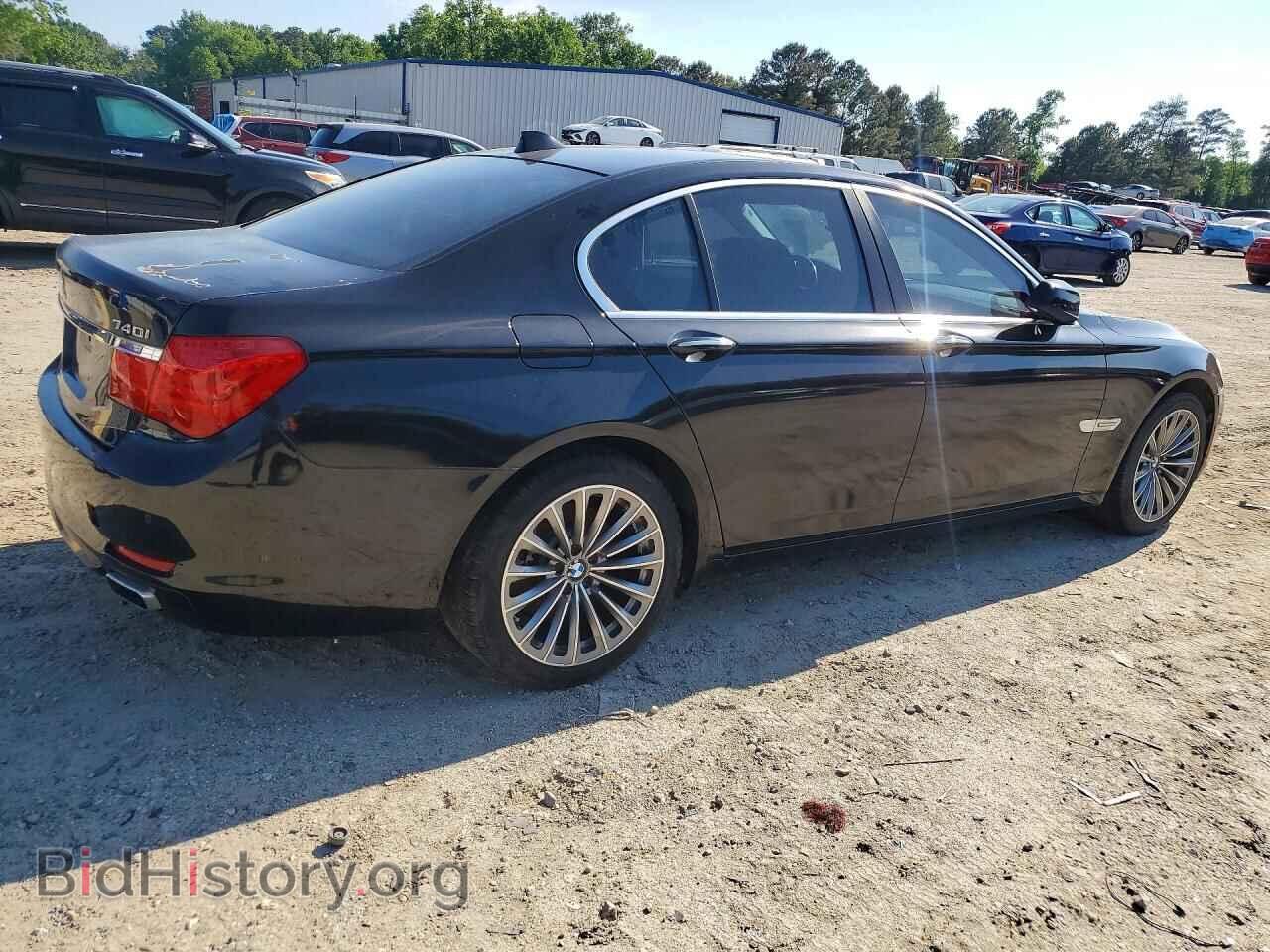 2011 BMW 7 SERIES - VIN: WBAKA4C53BC612485 - Фото 3