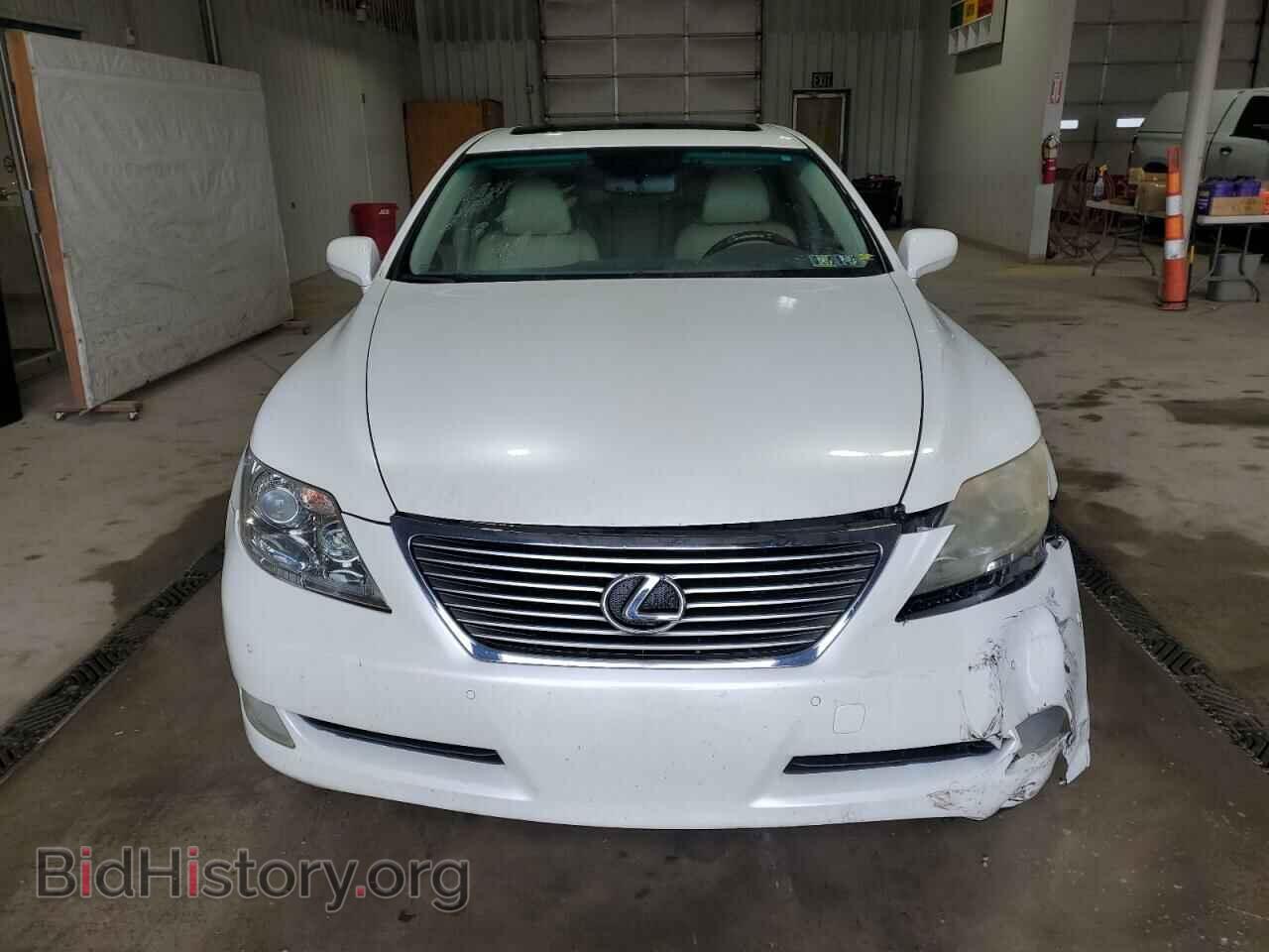 2009 LEXUS LS460 - VIN: JTHCL46F695002017 - Photo 5
