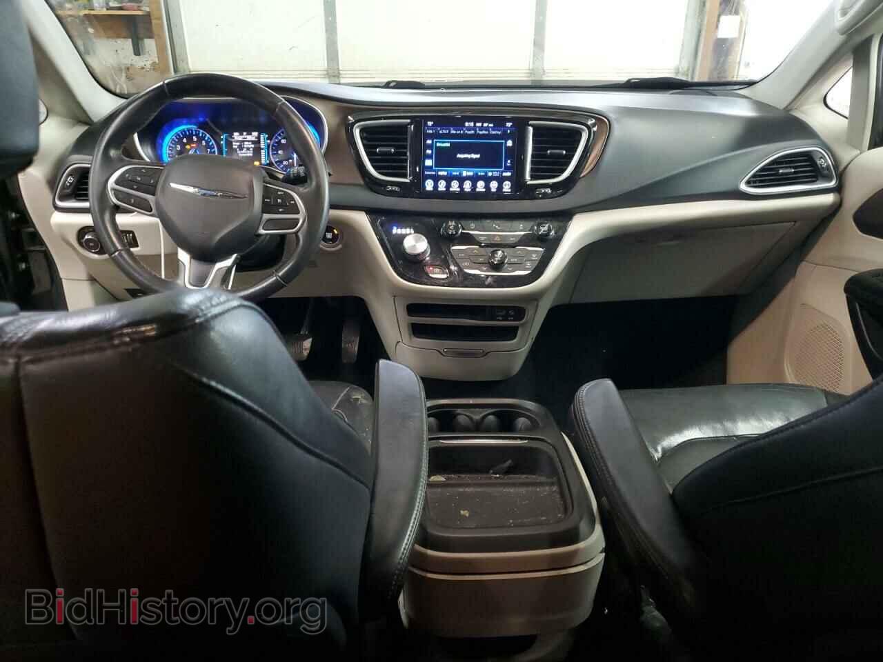 2017 CHRYSLER PACIFICA - VIN: 2C4RC1BG4HR816094 - Photo 8